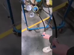 हाथ में लेजर वेल्डिंग मशीन